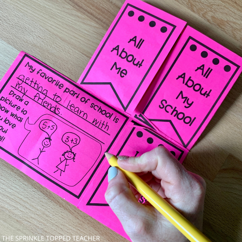 All about me printable with student filing out their favorite part of school